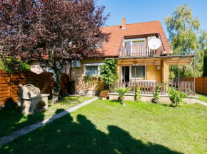 Holiday Home Kaiser by Interhome, Balatonfenyves
